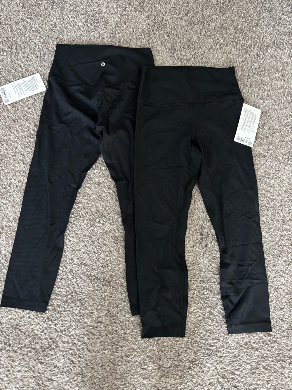 NWT Lululemon ribbed black align leggings - size 8, 23 inch crop